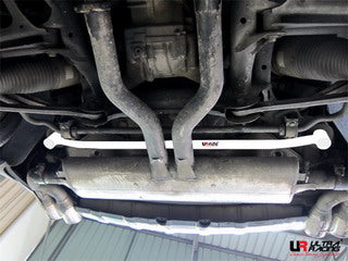 Ultra Racing Volkswagen Touareg 3.2 2002 - Rear Lower Brace