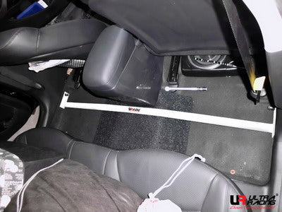 Ultra Racing Hyundai i30 (GD) 1.6D 2012 - Interior Brace