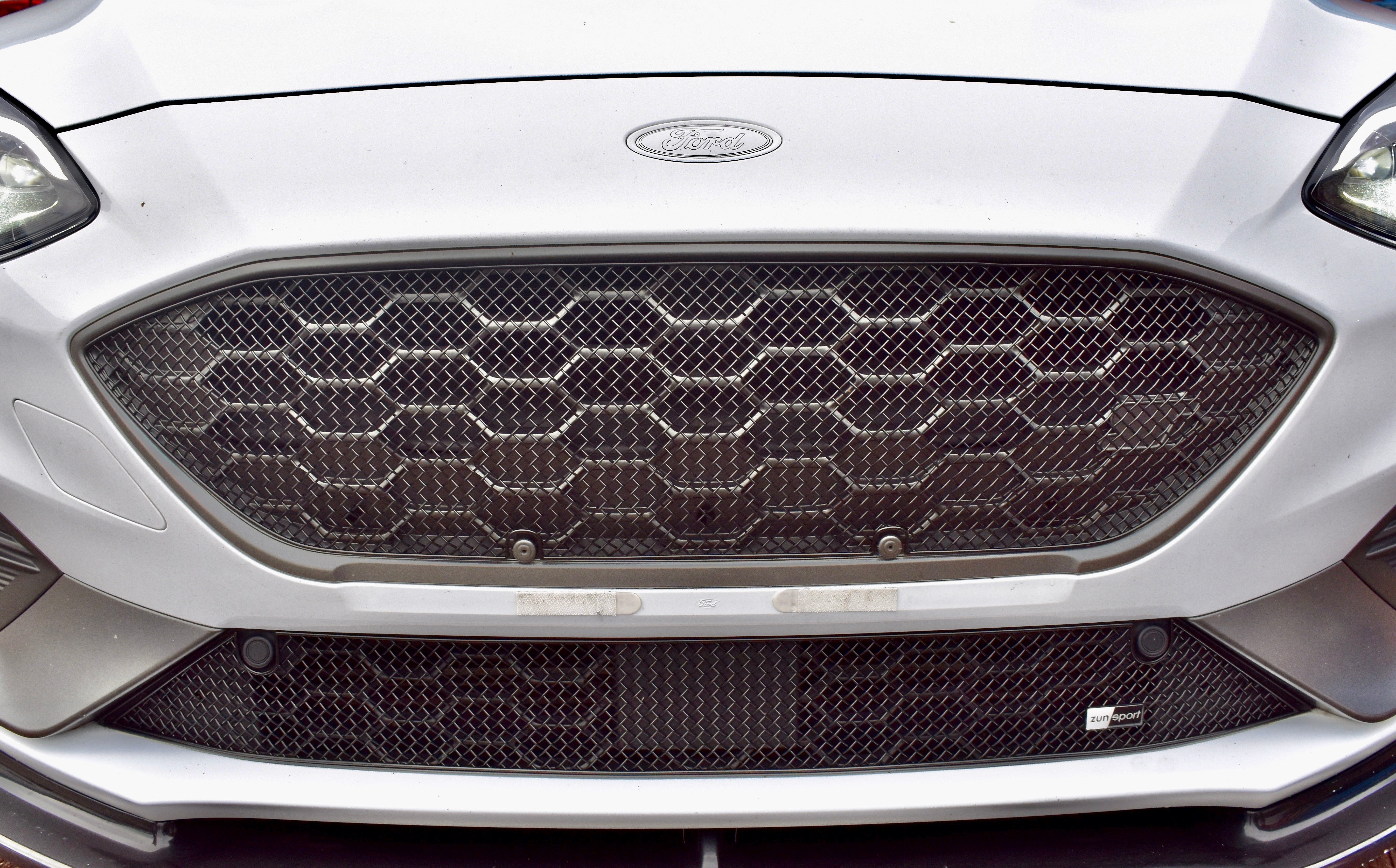 Zunsport Ford Focus ST MK4 2020 - Front Grille Set