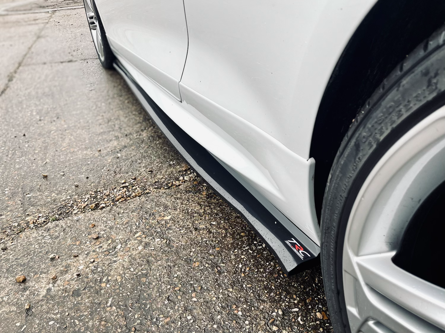 Volkswagen Scirocco R-line / R FL Side Skirt Splitters