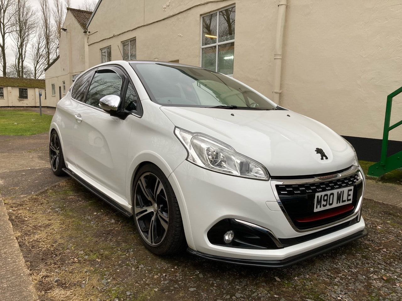 Peugeot 208 GTI Front Splitter