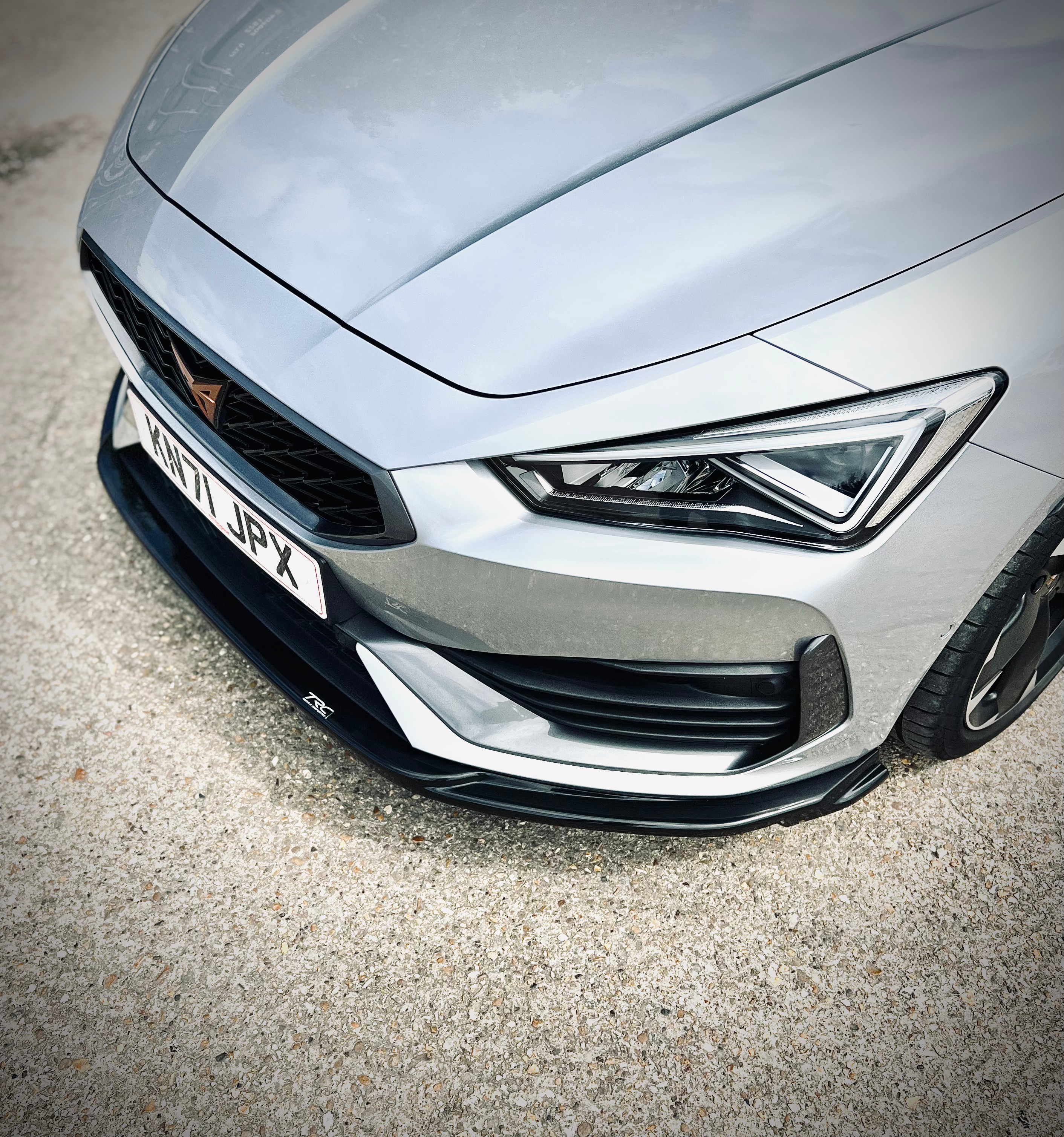 Cupra Leon MK4 Front Splitter