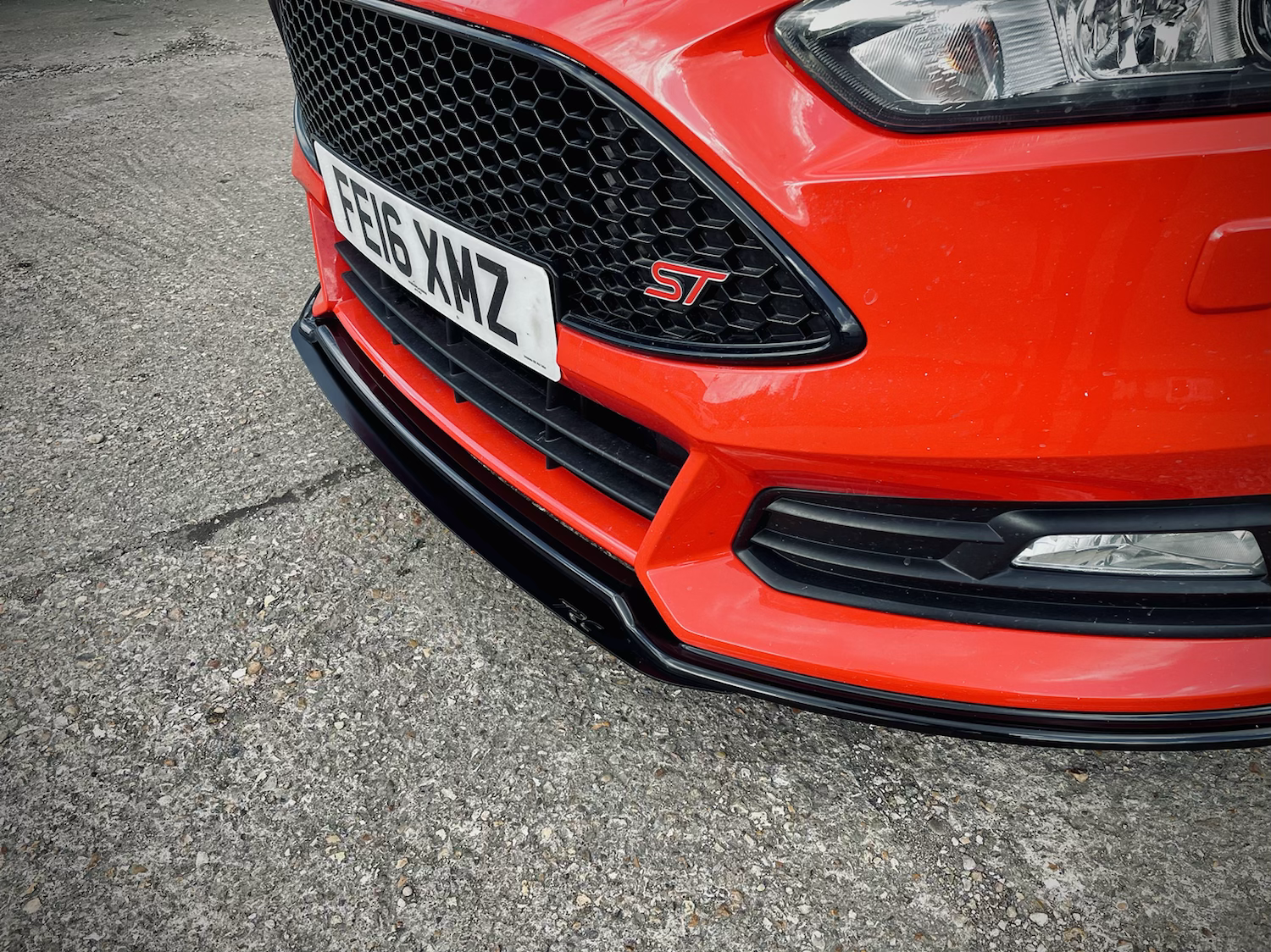 Ford Focus MK3.5 ST250 V2 Splitter Blade